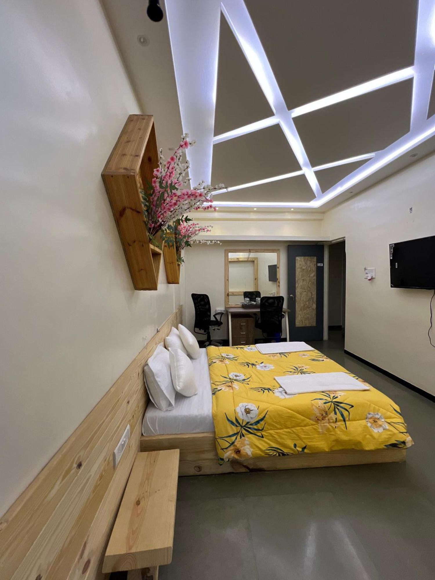 Vip Guest House 纳西克 外观 照片